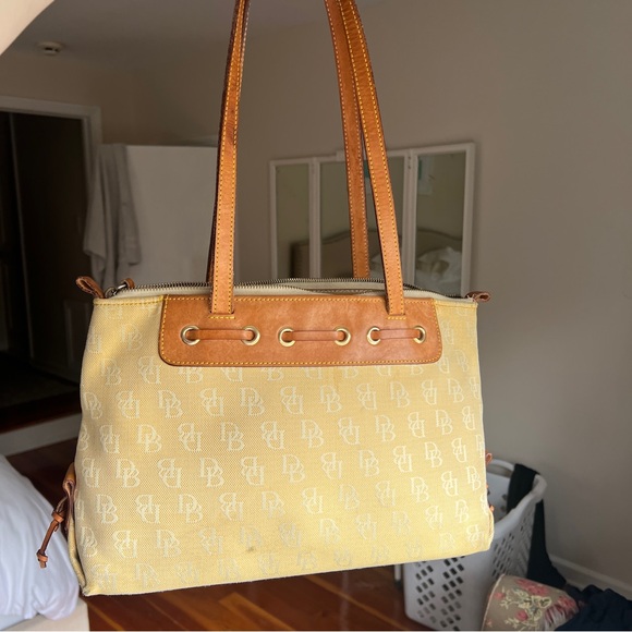 Dooney & Bourke yellow monogram canvas tote - Picture 2 of 16